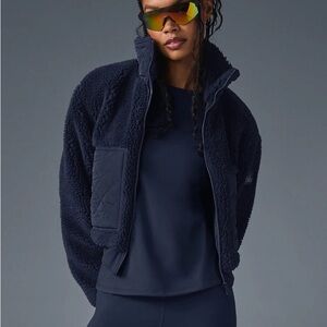 Alo Sherpa edge bomber jacket navy, size XS, NWT